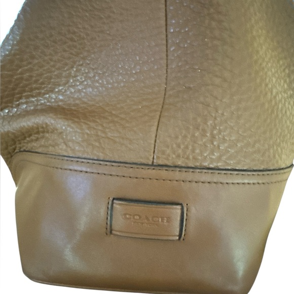 Coach Hadley Luxe Grain Leather Duffle Bag Brown Pebbled Leather - Picture 3 of 10